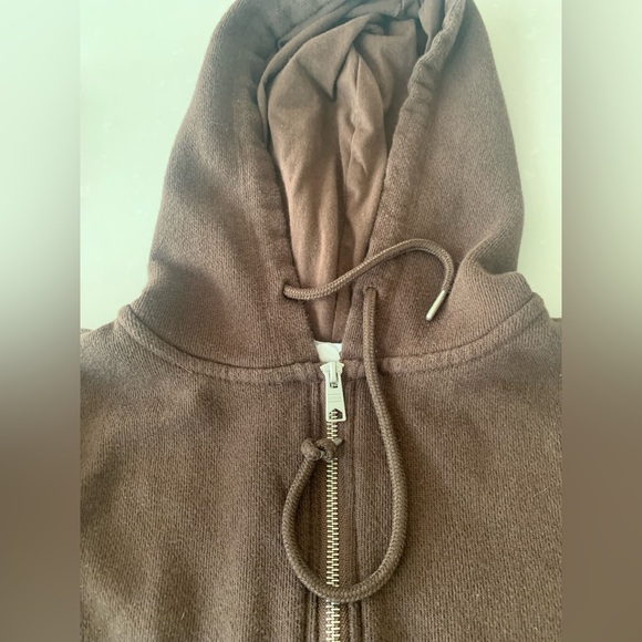 Garage Sweatsuit Set - Picture 5 of 9